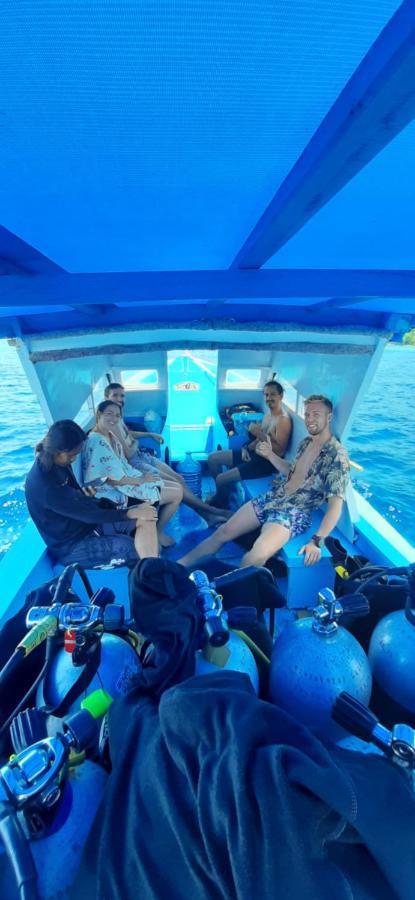 Blue Shark Divers Bunaken Exterior photo